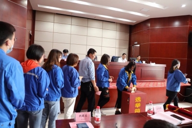 888集团电子游戏纸业工会第七届会员代表大会圆满进行